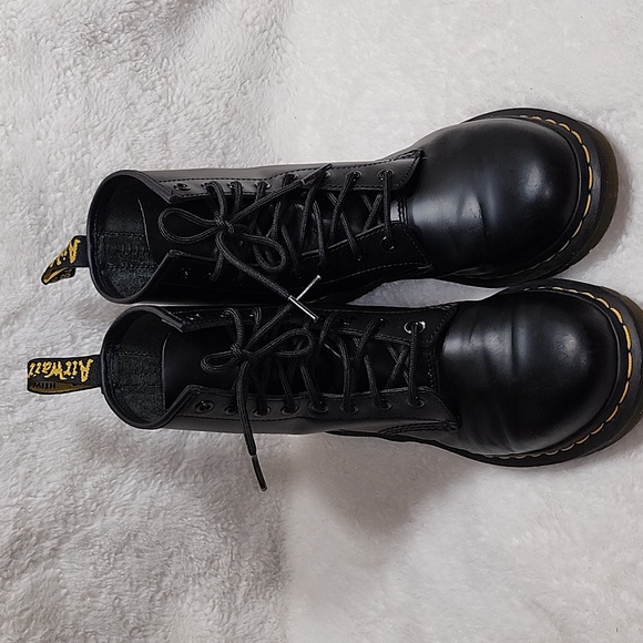 Dr. Martens 1460 Smooth Leather Lace Up Non Slip Chunky  Boots 8 - Picture 7 of 16